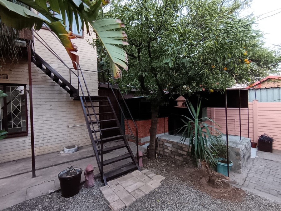 3 Bedroom Property for Sale in Geelhoutpark North West